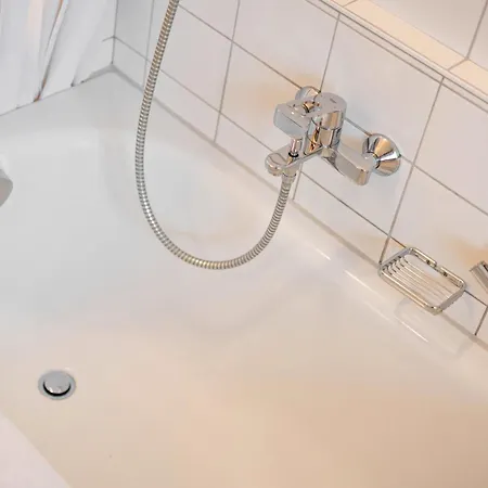 Bruennstein - Nr 40 Pool, Sauna *